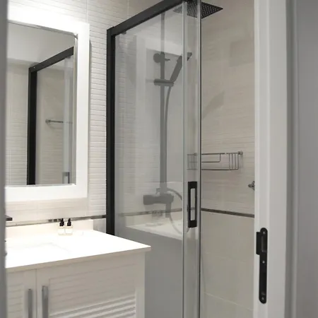 Laida Con Parking By Kabia Gestion Sukarrieta