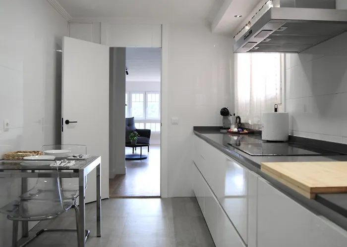 Laida Con Parking By Kabia Gestion Sukarrieta