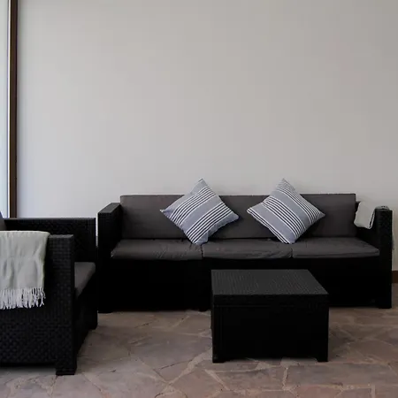 Laida Con Parking By Kabia Gestion